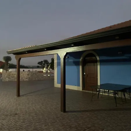 Parisi Con Piscina 시라쿠사