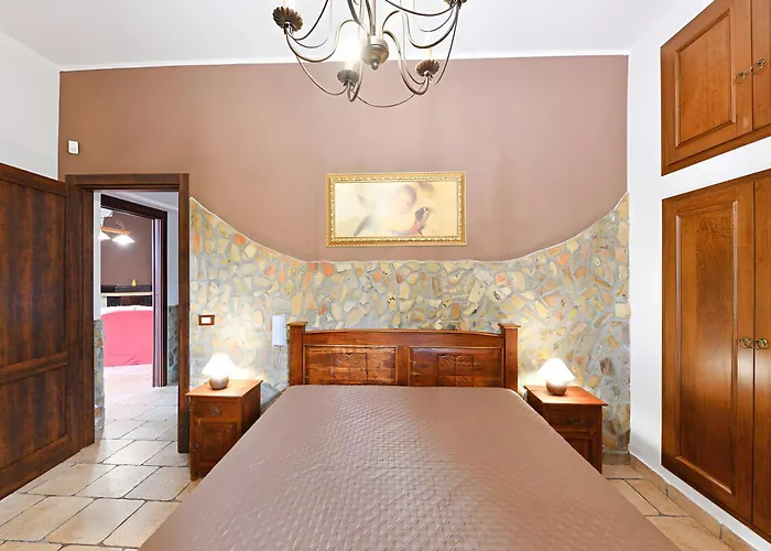 Villa Parisi Con Piscina *