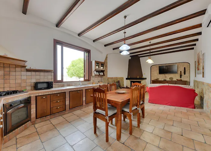 Parisi Con Piscina *