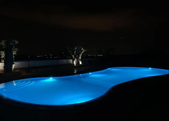 Parisi Con Piscina *